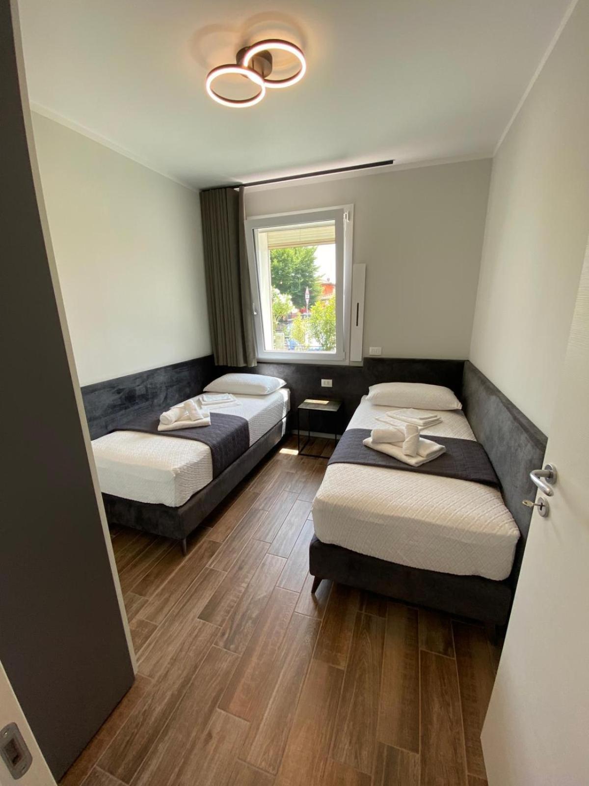 San Giorgio Design Home Con Jacuzzi Privata Colà Exteriör bild